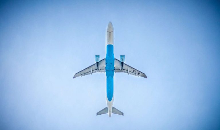 Viajeros internacionales que presenten una prueba negativa de Covid-19 no harán cuarentena