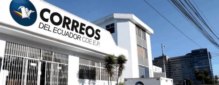«El cierre de Correos del Ecuador responde a la receta del FMI», dice exgerente de la institución