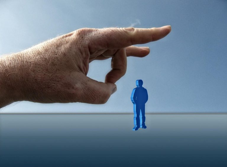Empresas despidieron a más de 7.000 personas en la última semana