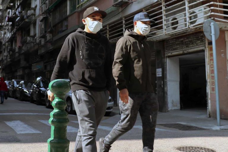 España: más de un millón de migrantes ecuatorianos en riesgo por rebrote de Covid-19