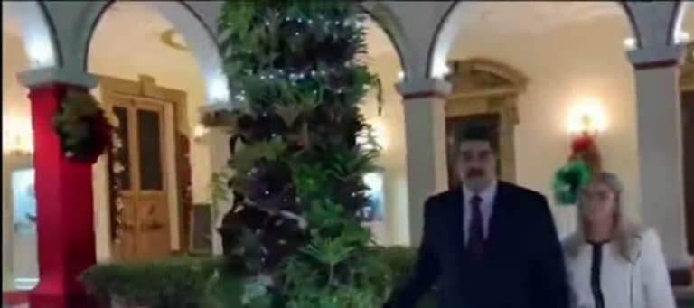 Venezuela copia una estrategia de Burguer King y adelanta la Navidad