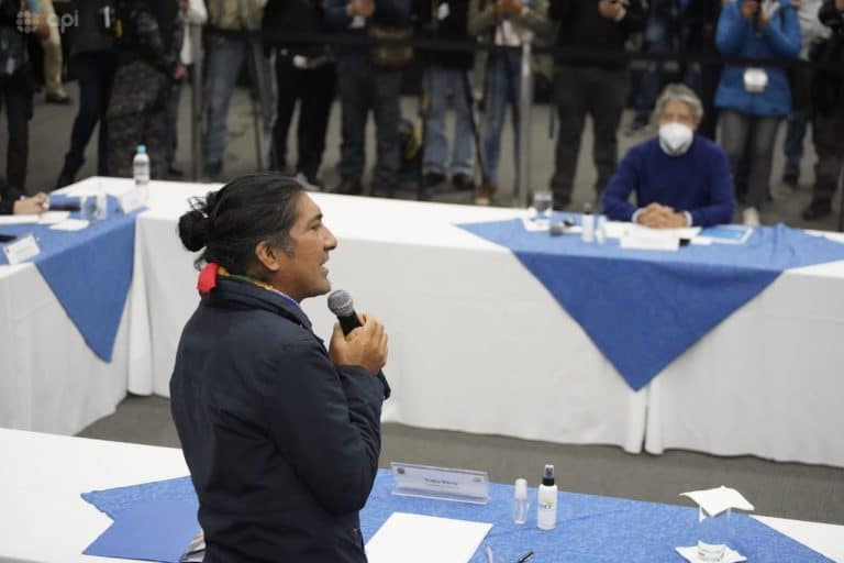 Guillermo Lasso resucita el diálogo con Yaku para su campaña en redes