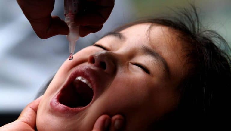 Los niños ecuatorianos se vacunarán con la caridad de México