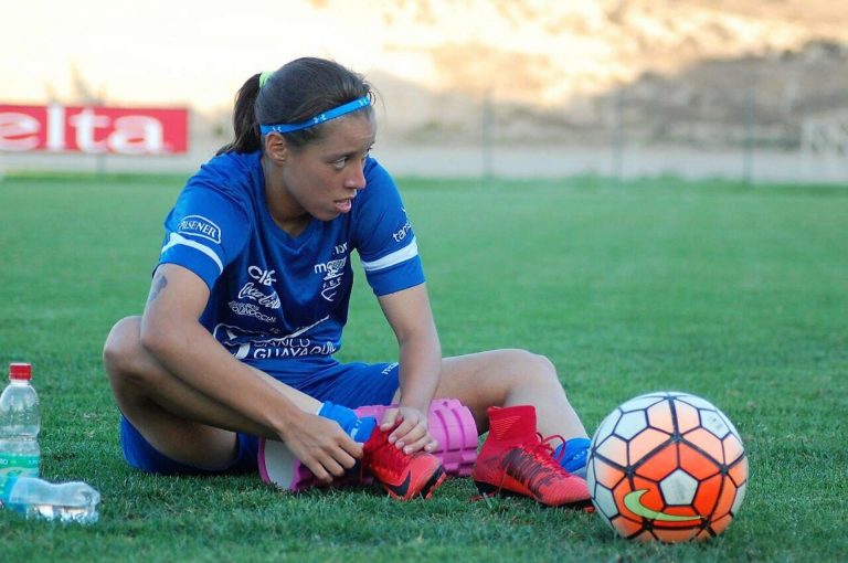 Giannina Lattanzio: “La Superliga influyó en el avance del fútbol femenino”