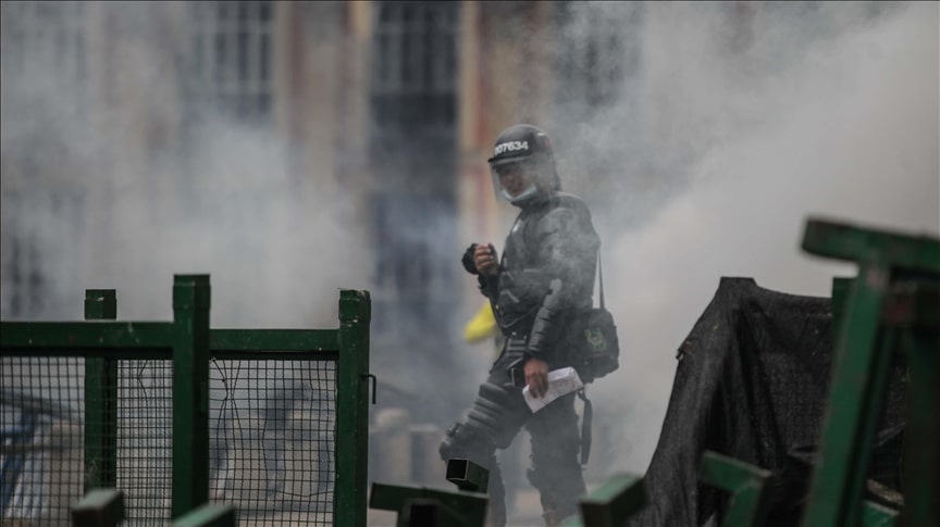 El paro en Colombia deja centenares de desaparecidos y detenidos.