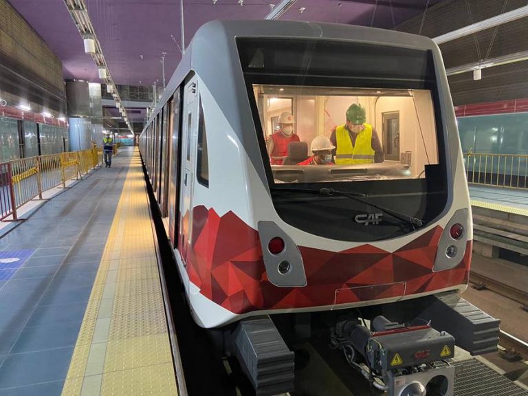Comisión Anticorrupción denuncia sobreprecios en la construcción del Metro de Quito
