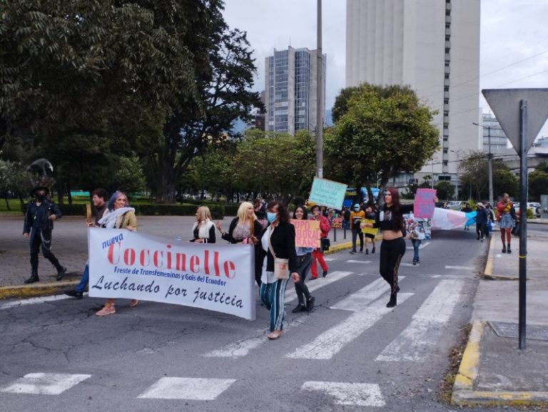 Sobrevivientes trans alzan la voz frente a un Estado ausente