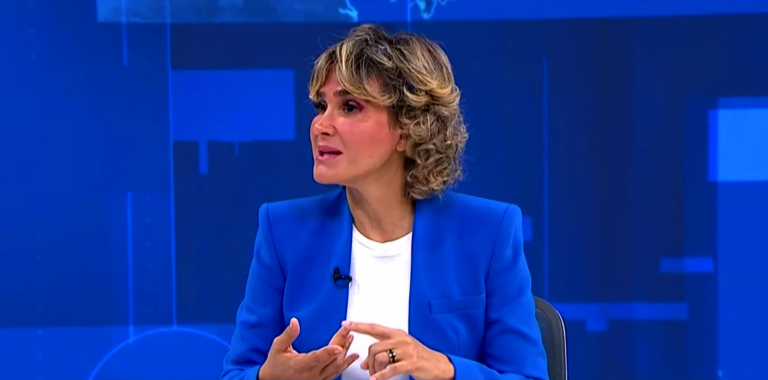 Continúa el fuego cruzado entre Expreso y Cynthia Viteri