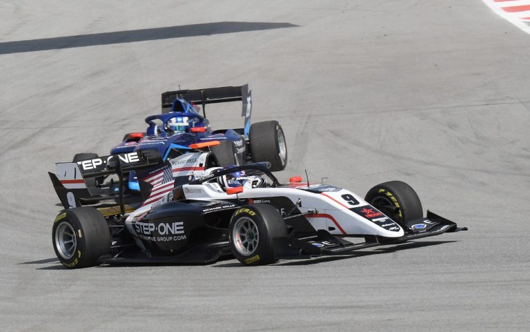 El piloto ecuatoriano Juan Manuel Correa logra dos top ten en su regreso a la Fórmula 3