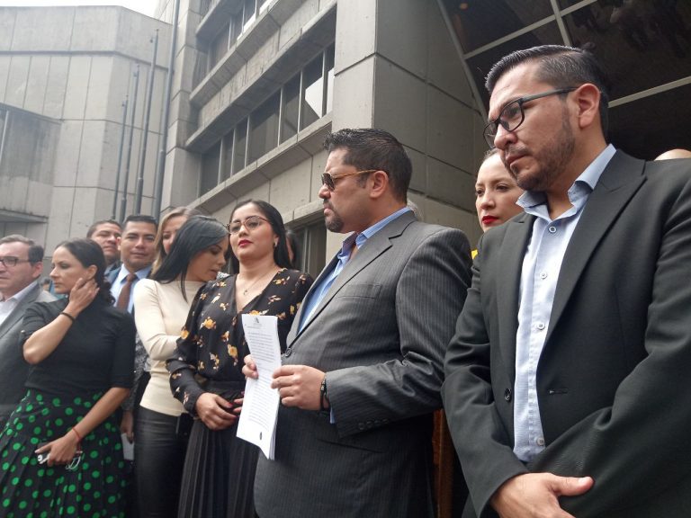 UNES denuncia a Guadalupe Llori por peculado de uso