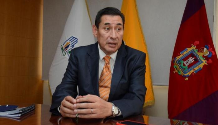 Renuncia el presidente del Directorio del IESS por problemas en la gobernabilidad