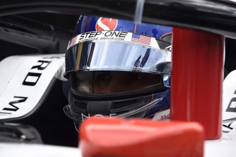 Piloto ecuatoriano Juan Manuel Correa competirá en Budapest
