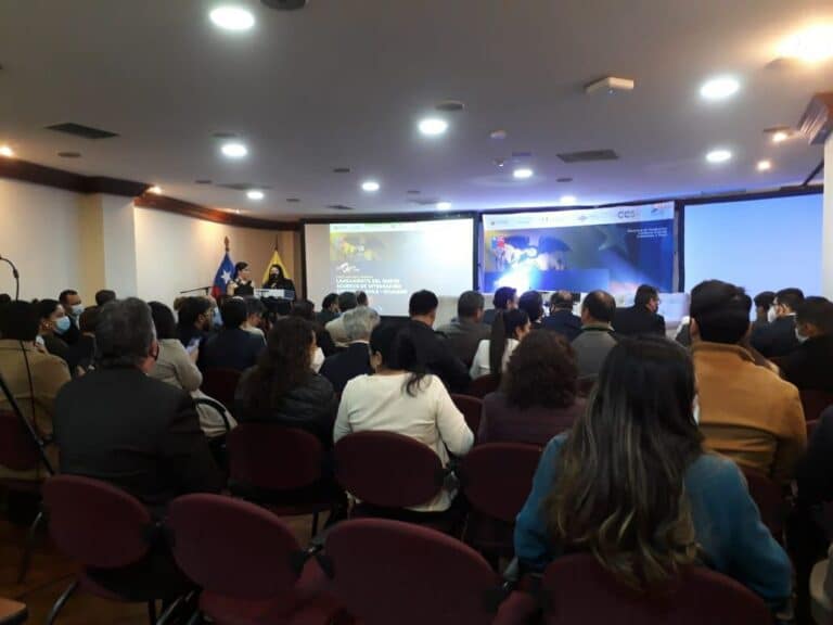 Ecuador y Chile firman un nuevo acuerdo comercial