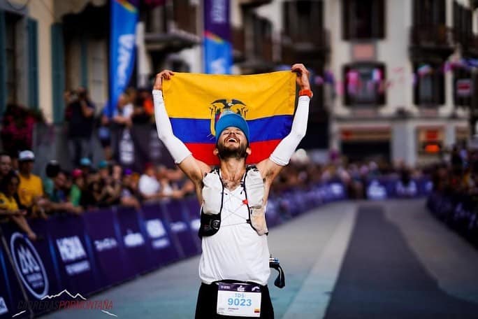 Ultramaratonista ecuatoriano Joaquín López llega segundo en el Ultra-Trail de Mont-Blanc