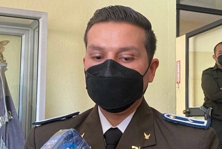 ¿Lasso puede indultar al policía Santiago Olmedo?
