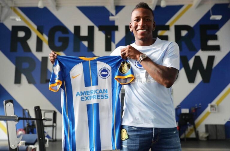 Ecuatoriano Pervis Estupiñán será compañero de Caicedo y Sarmiento en el Brighton & Hove Albion