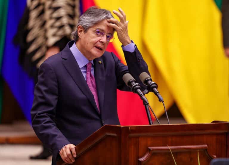 Lasso se tomó dos días para firmar la destitución de Vargas y Ponce