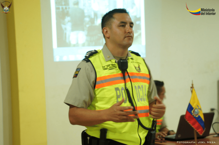 Caso Bernal: Exdirector de la Escuela de Policía fue dado de baja
