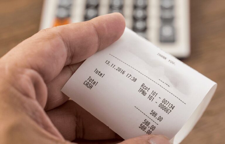 Compras mayores a USD 50 ya no serán a nombre de consumidor final