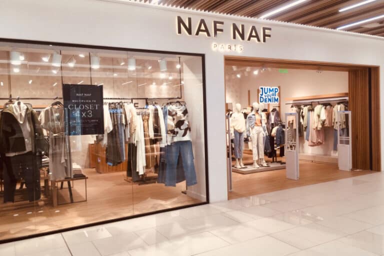 NAF NAF inaugura tienda de ropa en centro comercial al norte de Quito