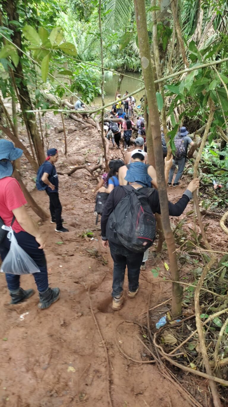 La ruta de los ecuatorianos en el Topón del Darién | Fotorreportaje