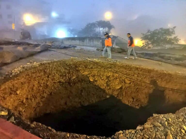 Nuevo socavón en Zaruma refleja los falsos ofrecimientos de Lasso