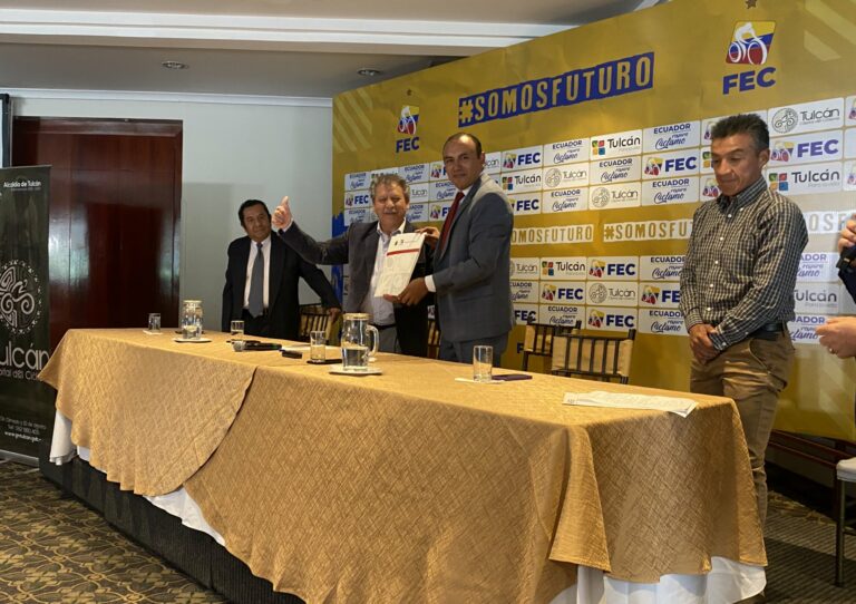 El primer reto de Richard Carapaz serán los Campeonatos Nacionales 2023