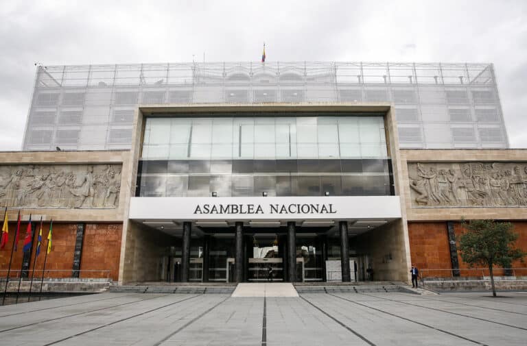 Las denuncias por abuso de poder en el INPC llegan a la Asamblea