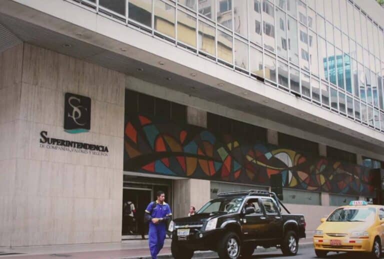 Superintendencia de Compañías entregó 350 fojas de información sobre vínculos de mafia albanesa en Ecuador