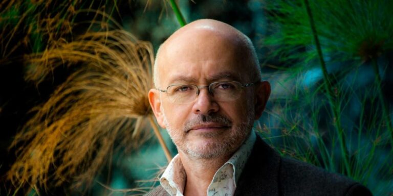 Santiago Gangotena, fundador de la Universidad San Francisco, muere atropellado