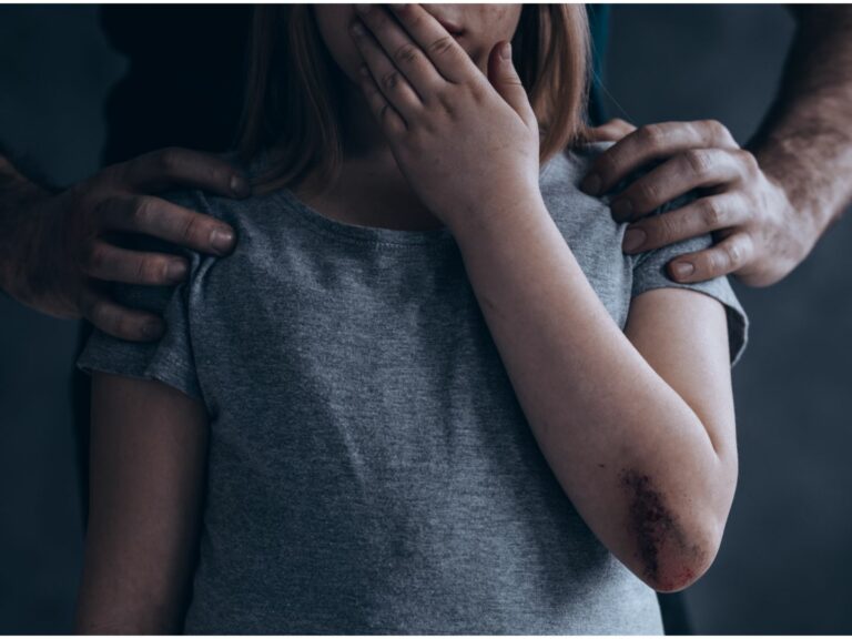 Docente sin título es investigado por abuso sexual, de nuevo, en Guayaquil