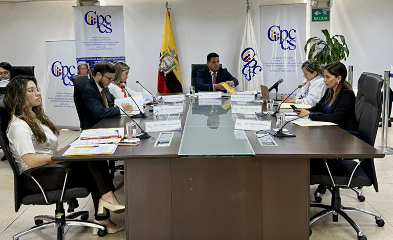 Vocal de Cpccs advierte que no permitirán persecución de Fiscalía