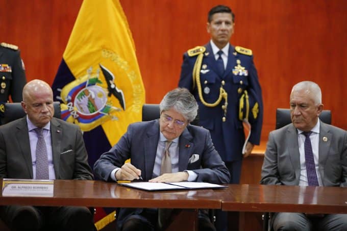 Lasso autorizó el uso legítimo de la fuerza