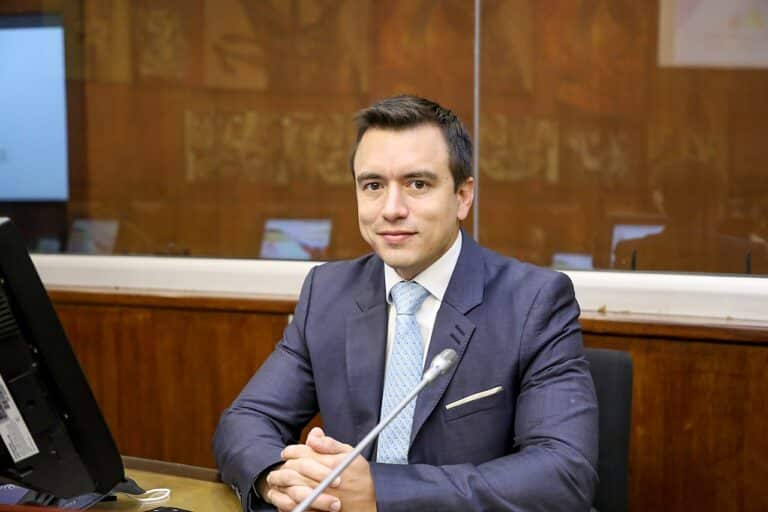 Noboa no cambiará su plan de trabajo por la Conaie