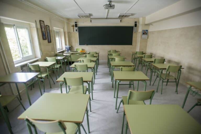 Ministerio derogó polémico reglamento sobre conflictos escolares