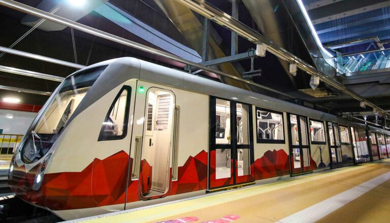Juez niega medida cautelar contra el metro de Quito