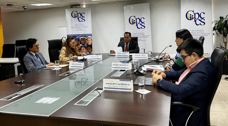 Consejero Verduga denuncia irregularidades en la recalificación de concurso de Contralor