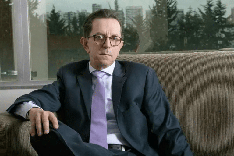 ¿Quién es Roberto Izurieta, el nuevo secretario de Comunicación de Daniel Noboa?