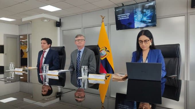 Gobierno plantea pagar parte de su deuda a los GAD’S con el traspaso de bienes