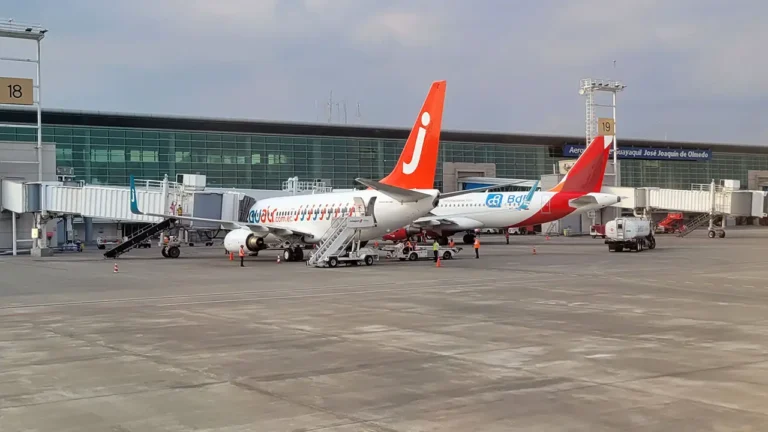 Noboa propone reducir a 0% el ISD para las aerolíneas
