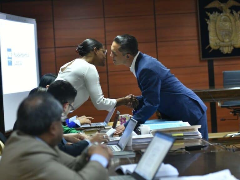 ¿Qué dicen los chats entre Diana Salazar y Wilman Terán?