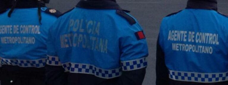 Agentes metropolitanos, entre la ley y la controversia por el uso innecesario de la fuerza