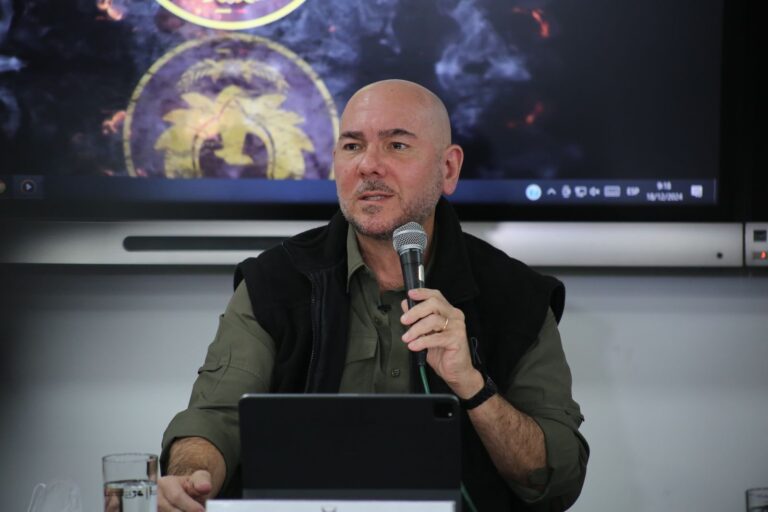 Caso Malvinas: Ministro de Defensa cuestiona la responsabilidad militar en la desaparición de menores