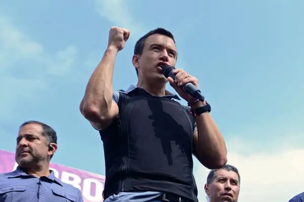 TCE desempolva las denuncias contra Noboa por infracciones electorales