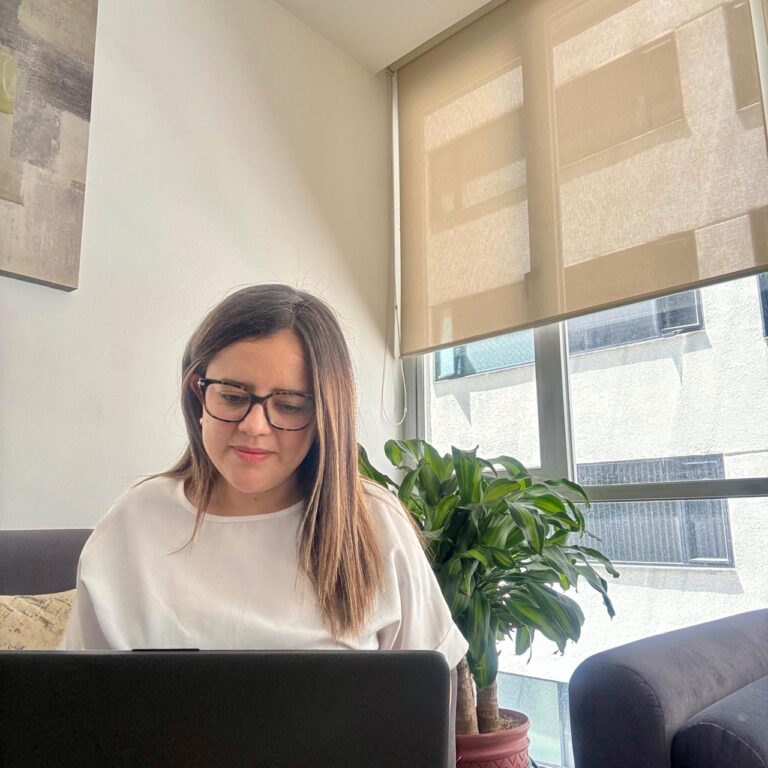 María José Valencia: La publicista ecuatoriana con redefine la publicidad con IA en LATAM