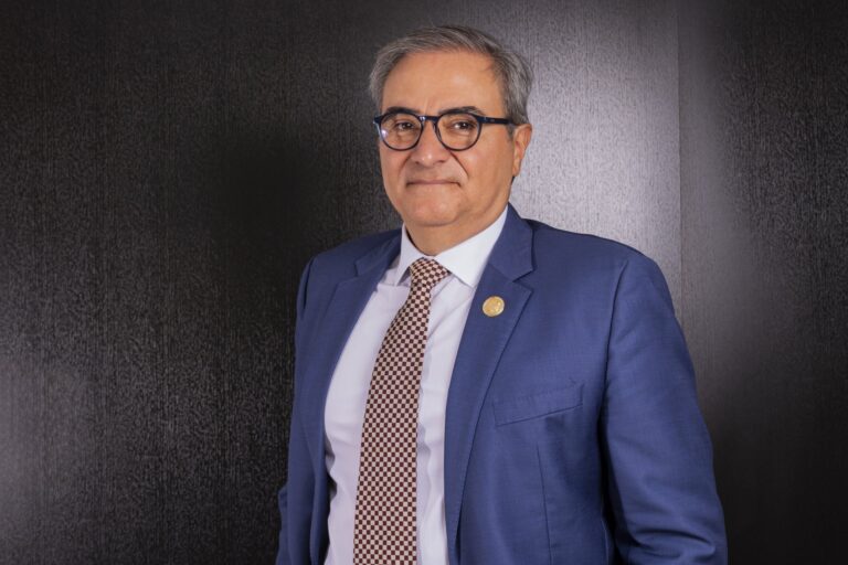 Caso Progen: Oposición pide a Fiscalía investigar a Manzano y a otros exministros de Energía